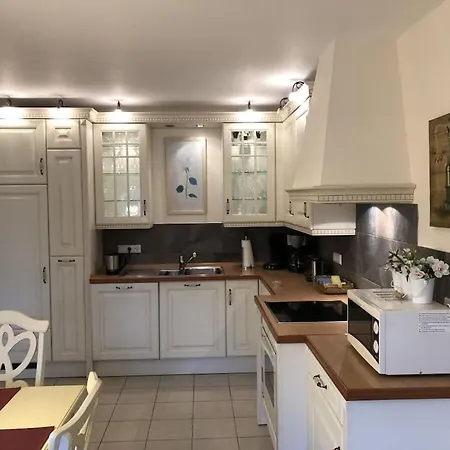 With 3 Bedrooms Upgant-Schott