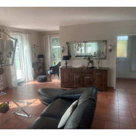 With 3 Bedrooms * Upgant-Schott